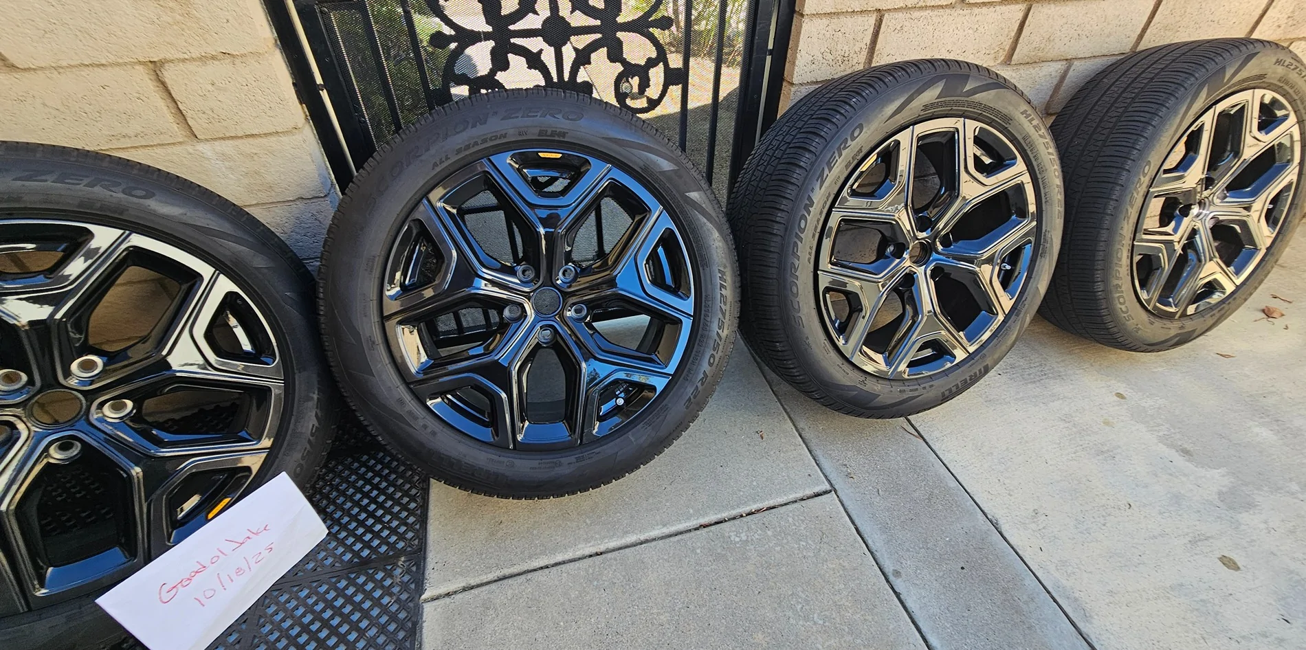 Rivian R1T R1S IE/OC ~ 22" Sport Dark Wheels & Tires & Spare kit 20251018_112834