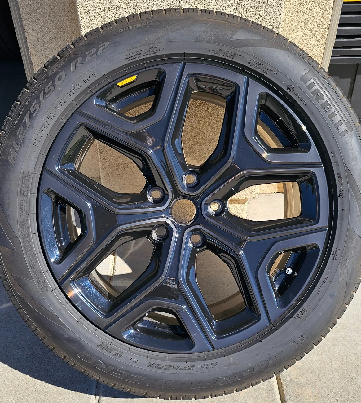 Rivian R1T R1S IE/OC ~ 22" Sport Dark Wheels & Tires & Spare kit 20251018_111629