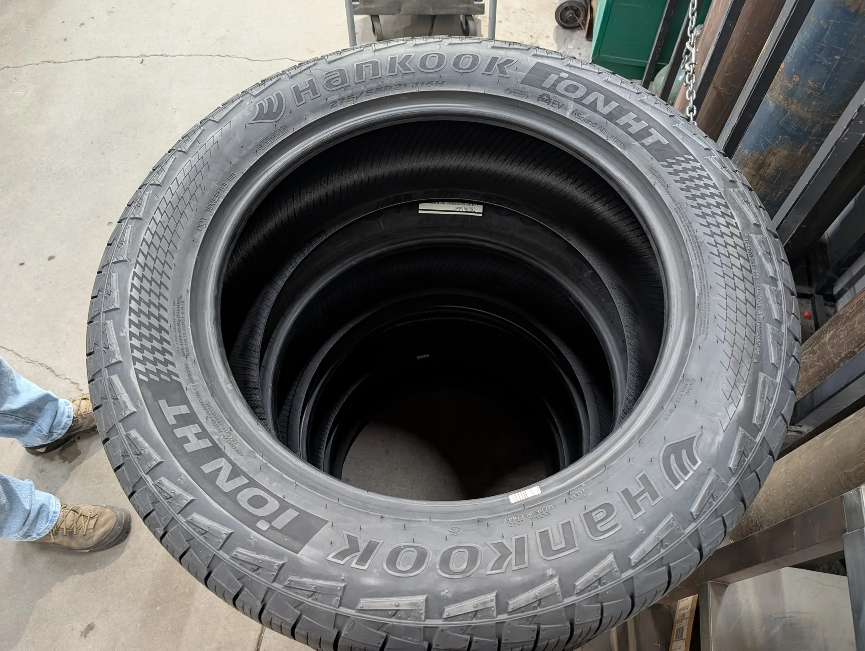 Rivian R1T R1S Replacement tires - Michelin Defender LTX MS2 vs. Bridgestone Prestige ? PXL_20251021_164925475