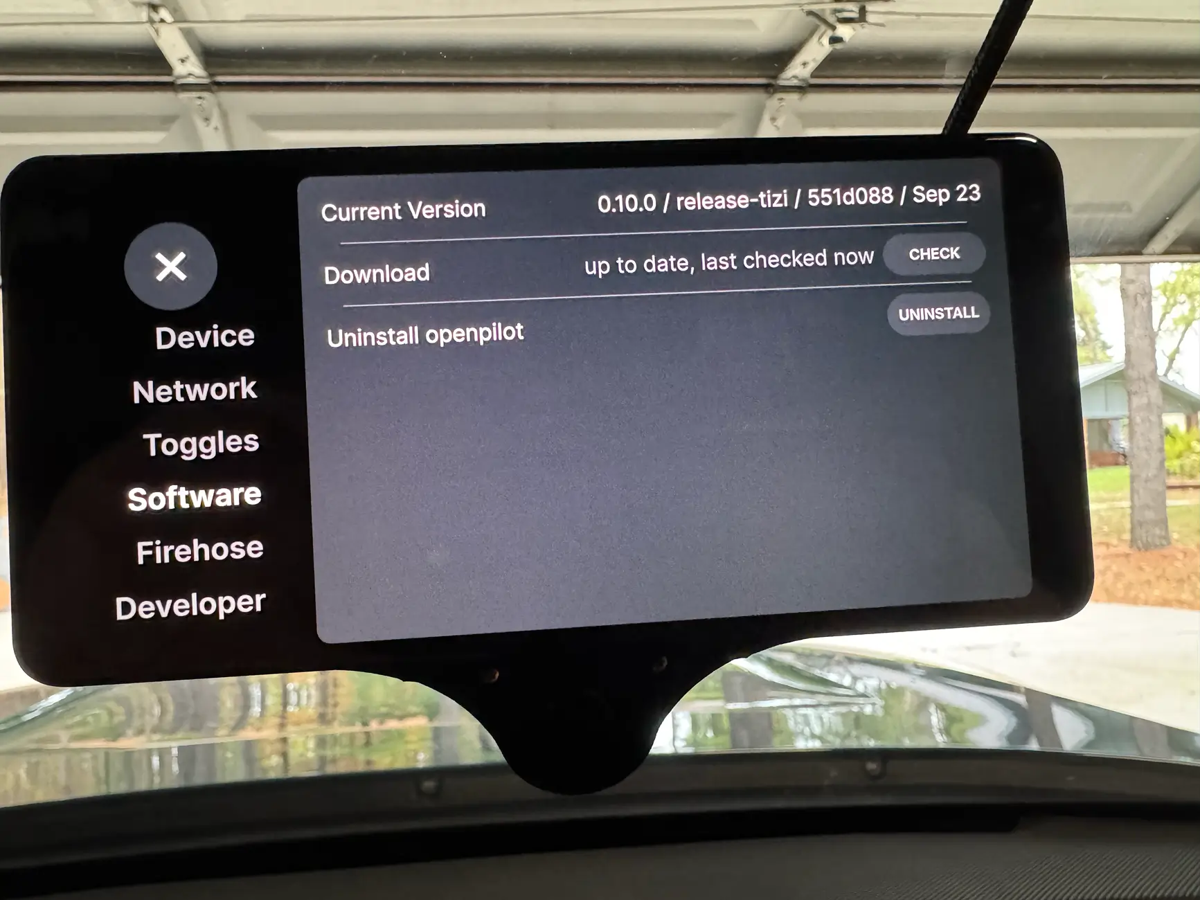 Rivian R1T R1S Comma AI/OpenPilot Update -- Watch it in Action on Gen1 Rivian (Video) tempImageOwPeHc