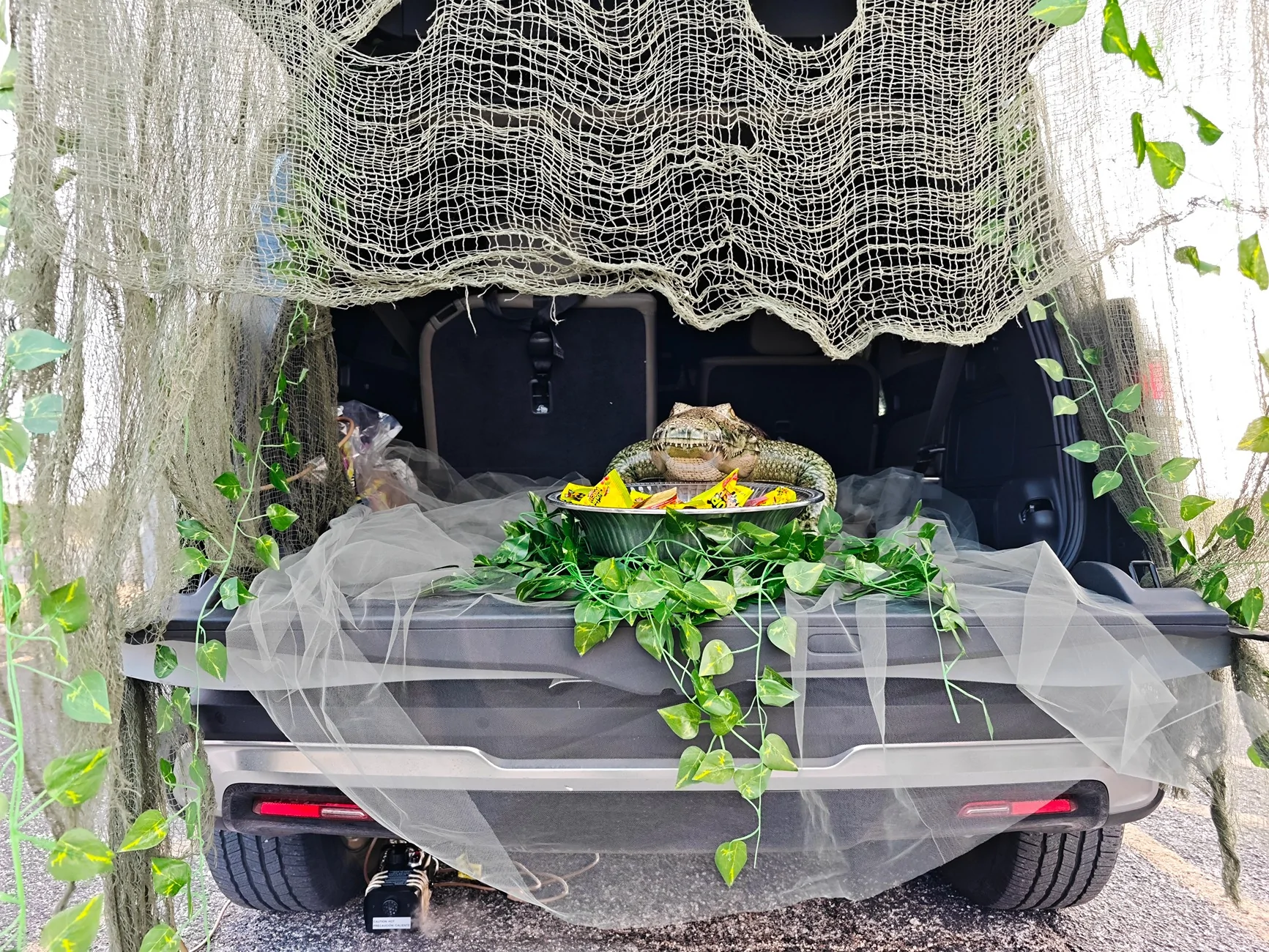 Rivian R1T R1S Let's see your Rivian's 2025 Halloween Costume Decorations! 3458