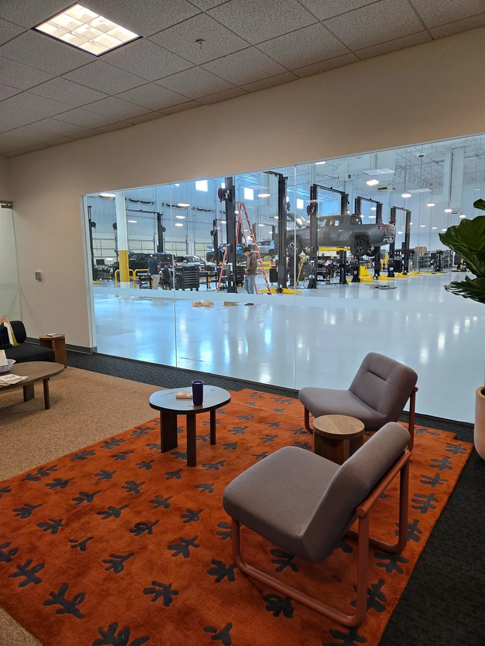 Rivian R1T R1S New Houston Service Center 1000030362