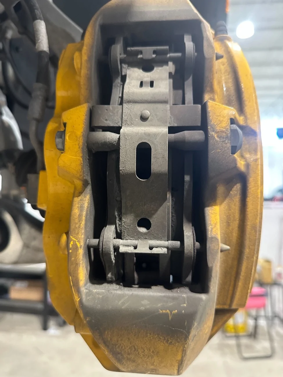 Rivian R1T R1S Them’s the Brakes: Replacing Pads only vs Pads & Rotors IMG_6108