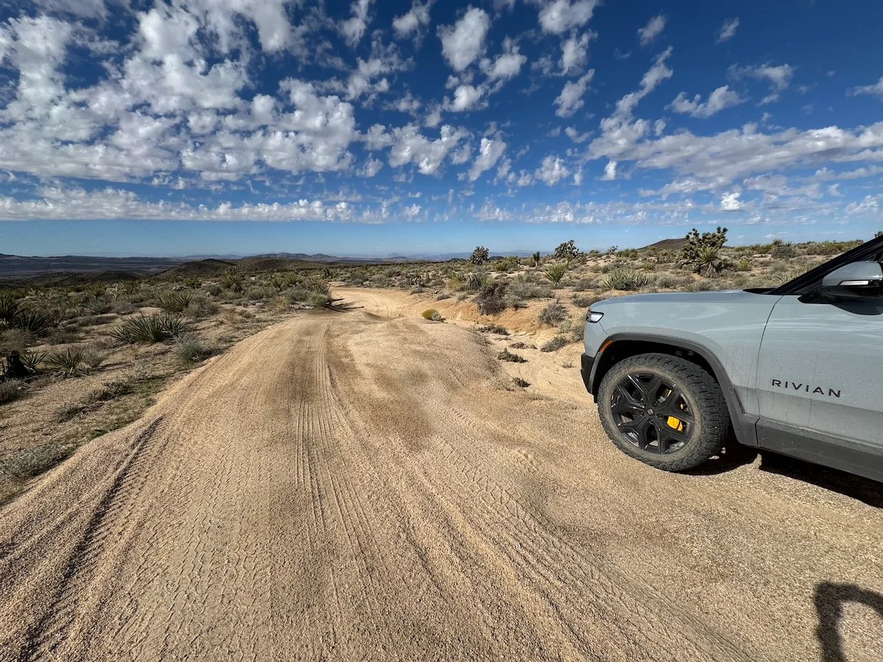 Rivian R1T R1S Mojave Road Trip Report in a Gen 2 R1S Trimotor with 22" Wheels IMG_0406