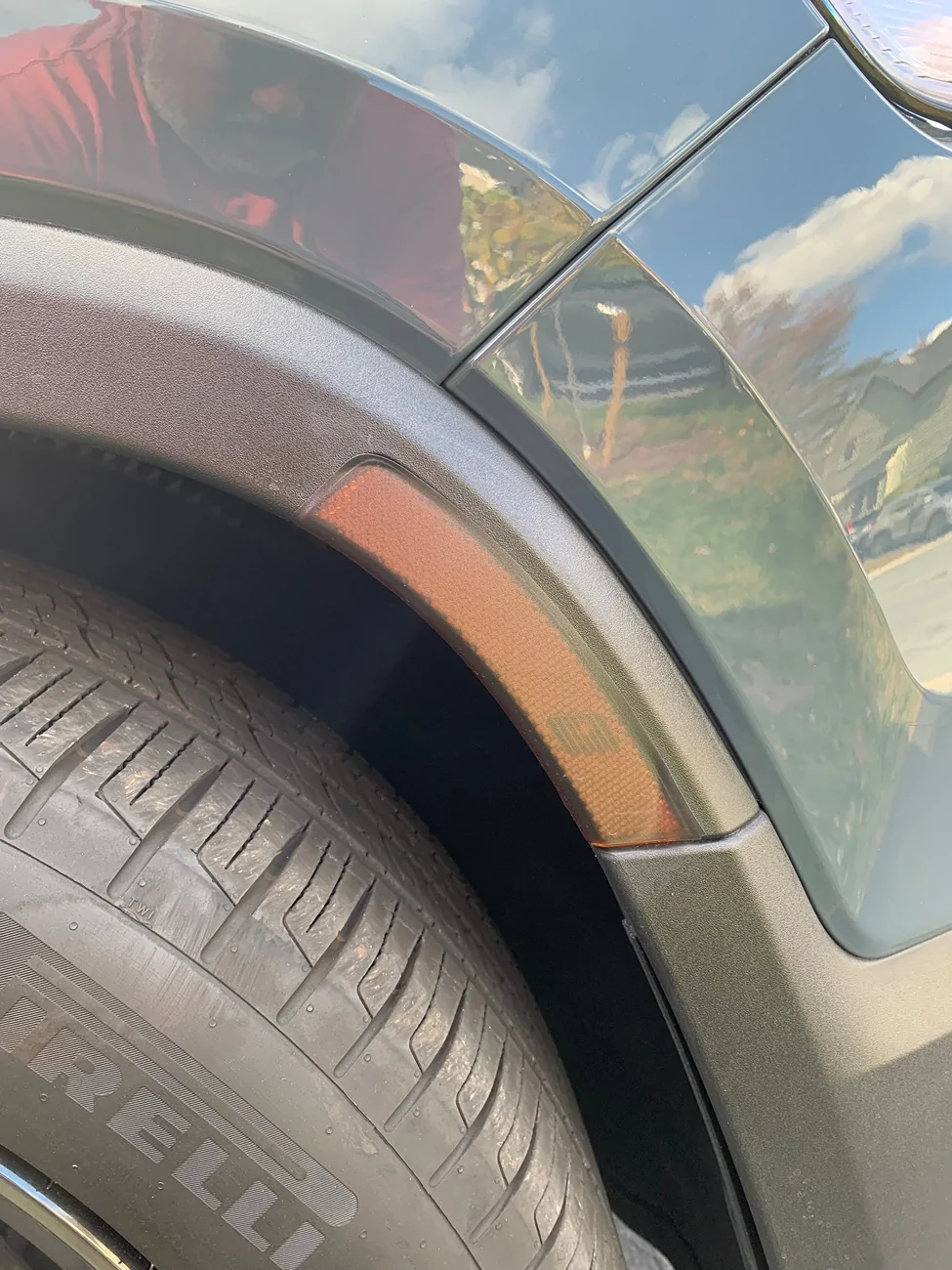 Rivian R1T R1S want to purchase a Reflector Lens Right front wheelwell IMG_2706