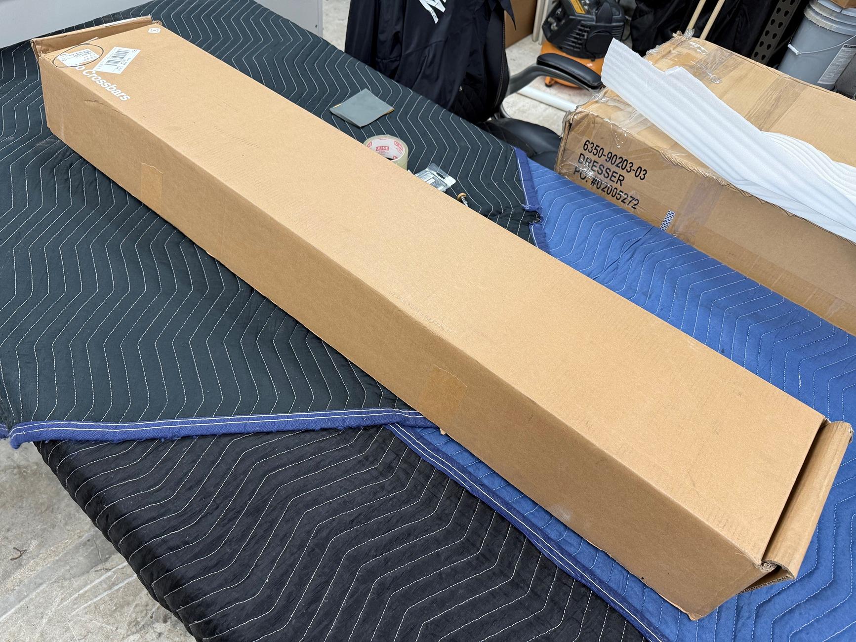 Rivian R1T R1S [SCAM] Rivian Dark Crossbars – Brand New $650 IMG_8638