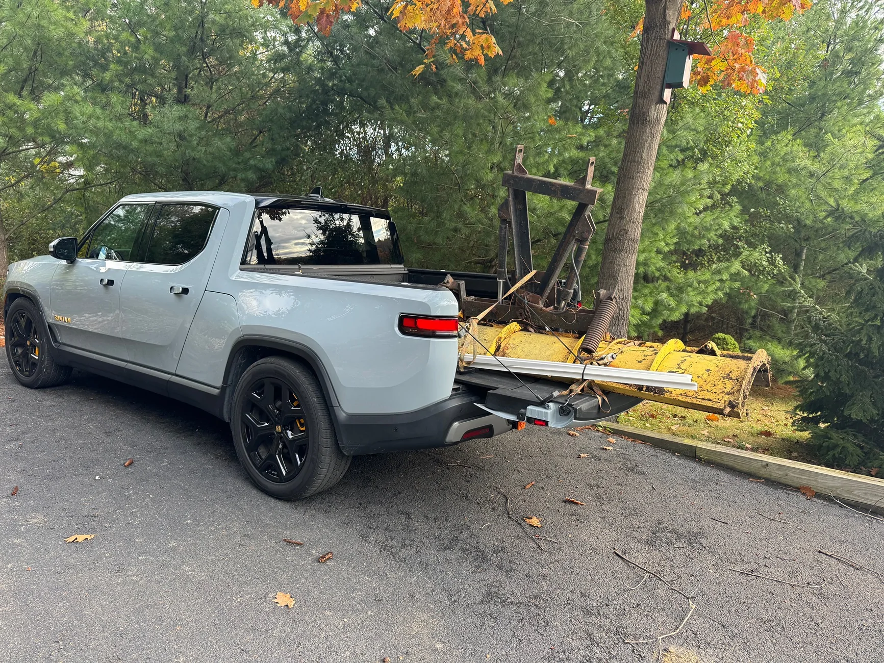 Rivian R1T R1S What Are You Hauling (or Hauled) in your Rivian? 🦾 IMG_2853