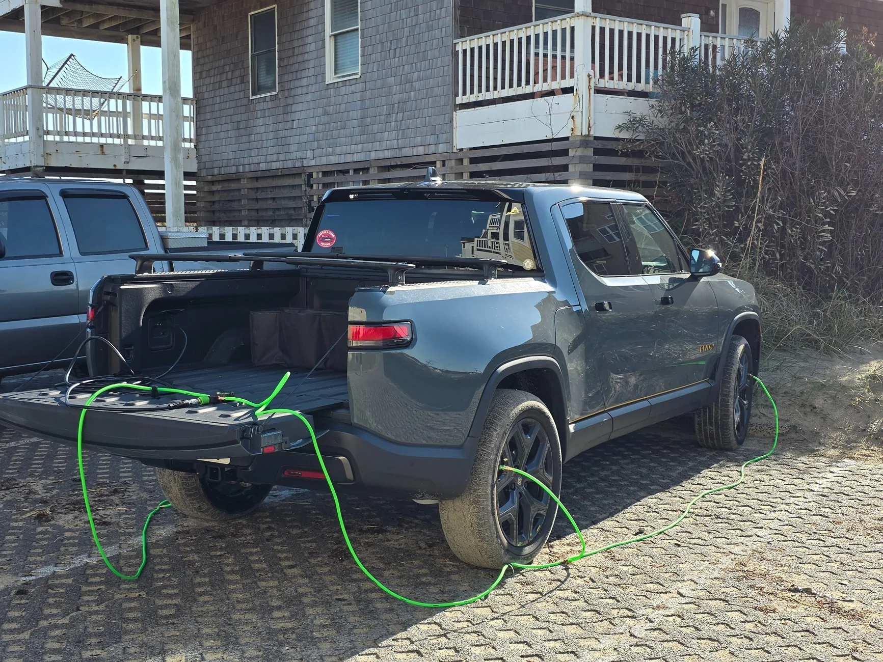Rivian R1T R1S What did you do TO / WITH your Rivian today? 🧰 1000002451