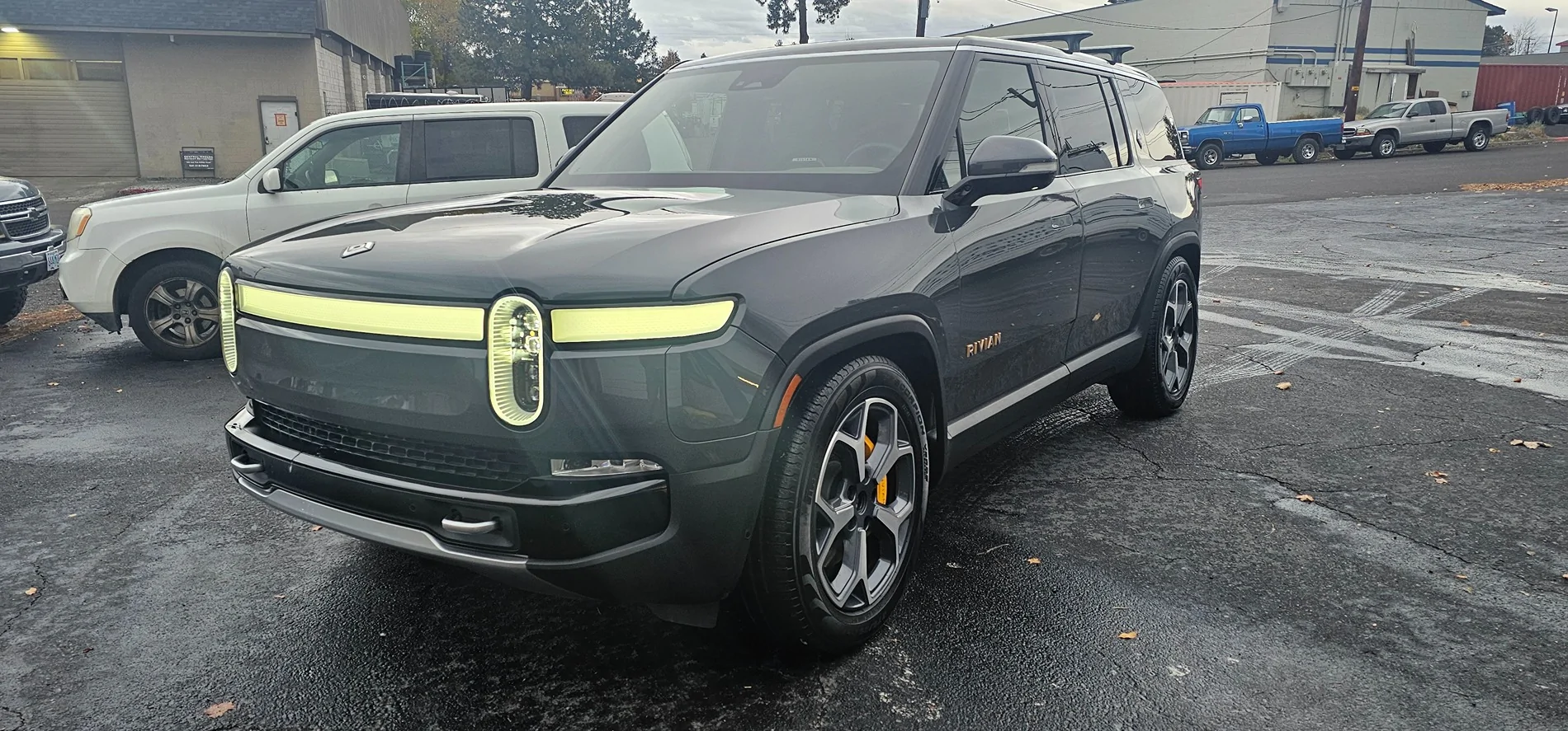 Rivian R1T R1S SOLD 2023 R1S Adventure Quad Low Miles Lowered Price 20251103_161929