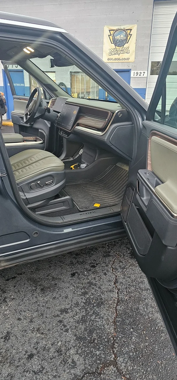 Rivian R1T R1S SOLD 2023 R1S Adventure Quad Low Miles Lowered Price 20251103_162149