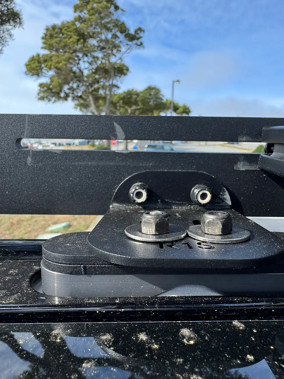 Rivian R1T R1S Prospeed Roof Rack for R1S Review tempImagetvNrN4