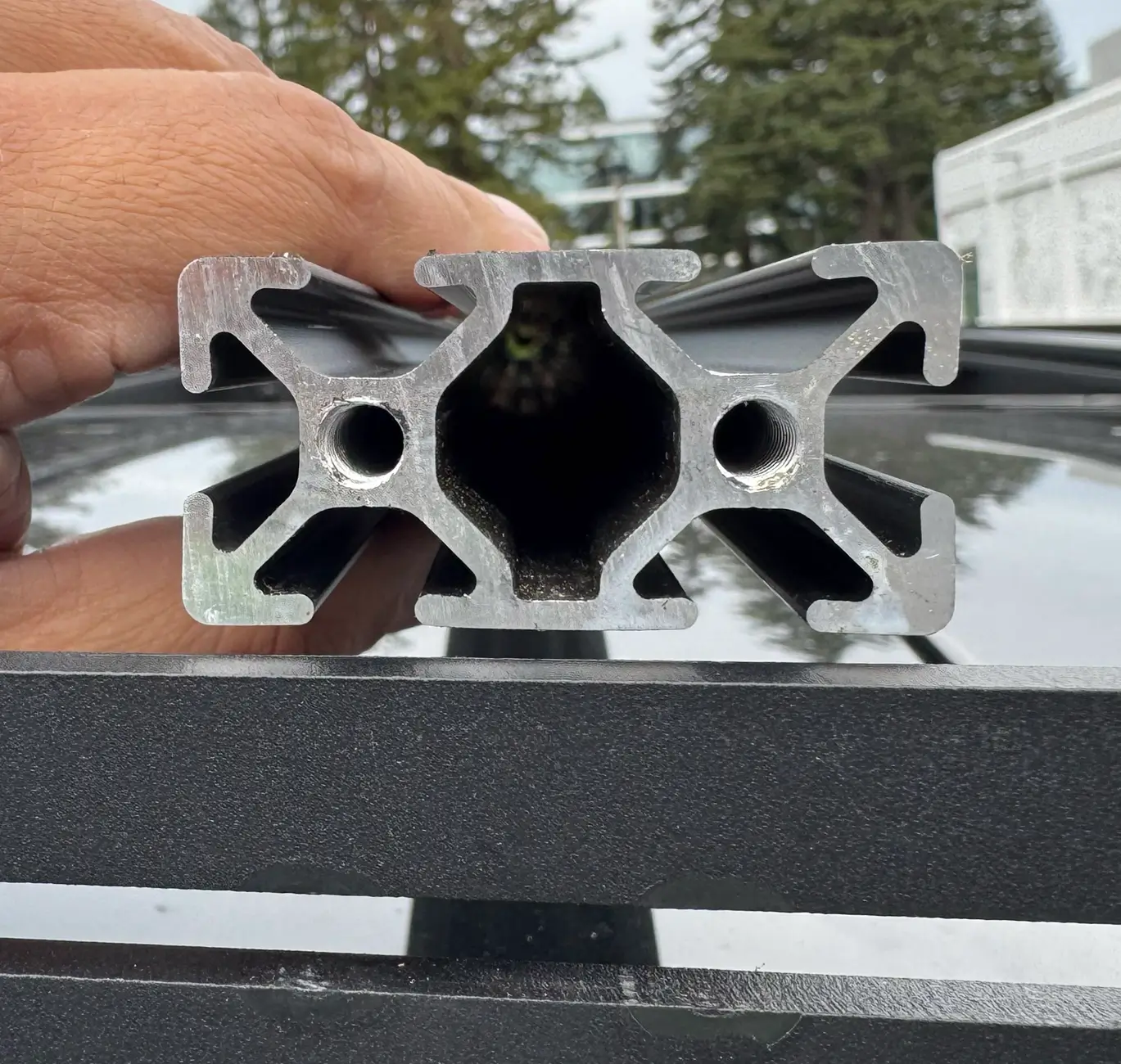 Rivian R1T R1S Prospeed Roof Rack for R1S Review tempImageVyEYJv