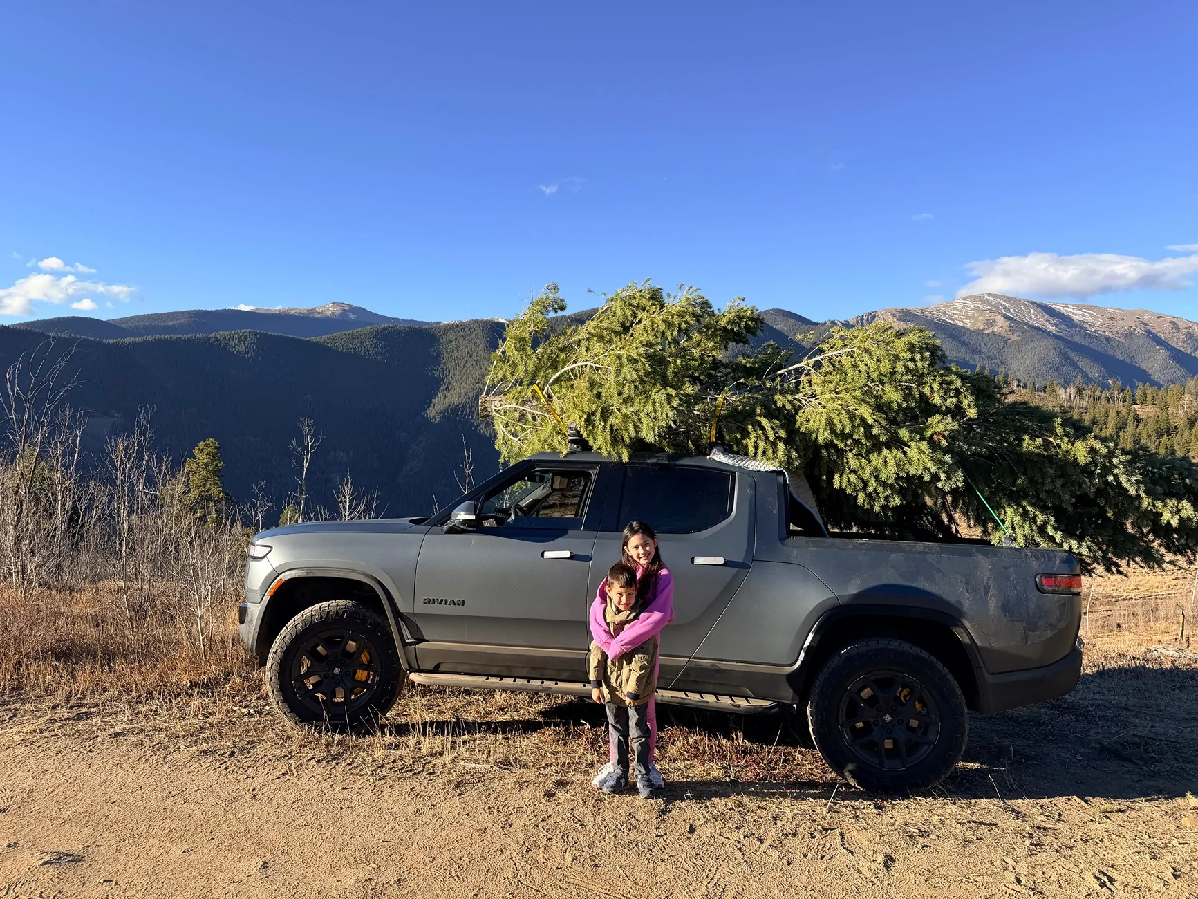 Rivian R1T R1S What did you do TO / WITH your Rivian today? 🧰 IMG_0937