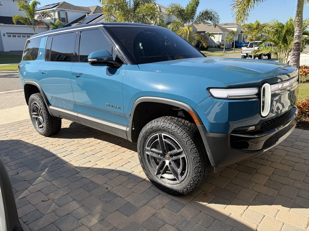 Rivian R1T R1S Nitto Nomad Grappler - Quick Thoughts 1763407937633-j6