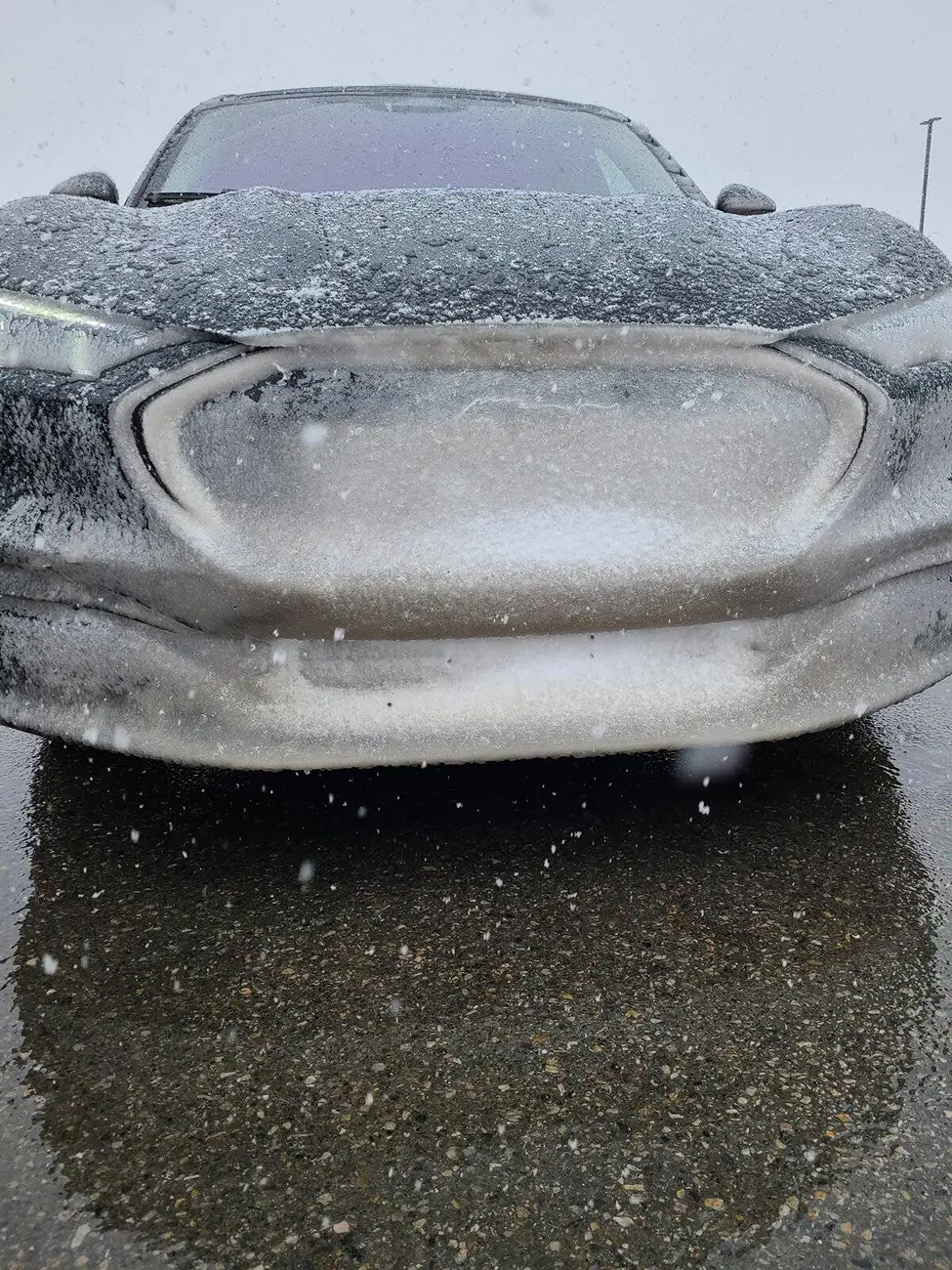 Rivian R1T R1S R2 in snow & cold temperature testing 1763430851860-42