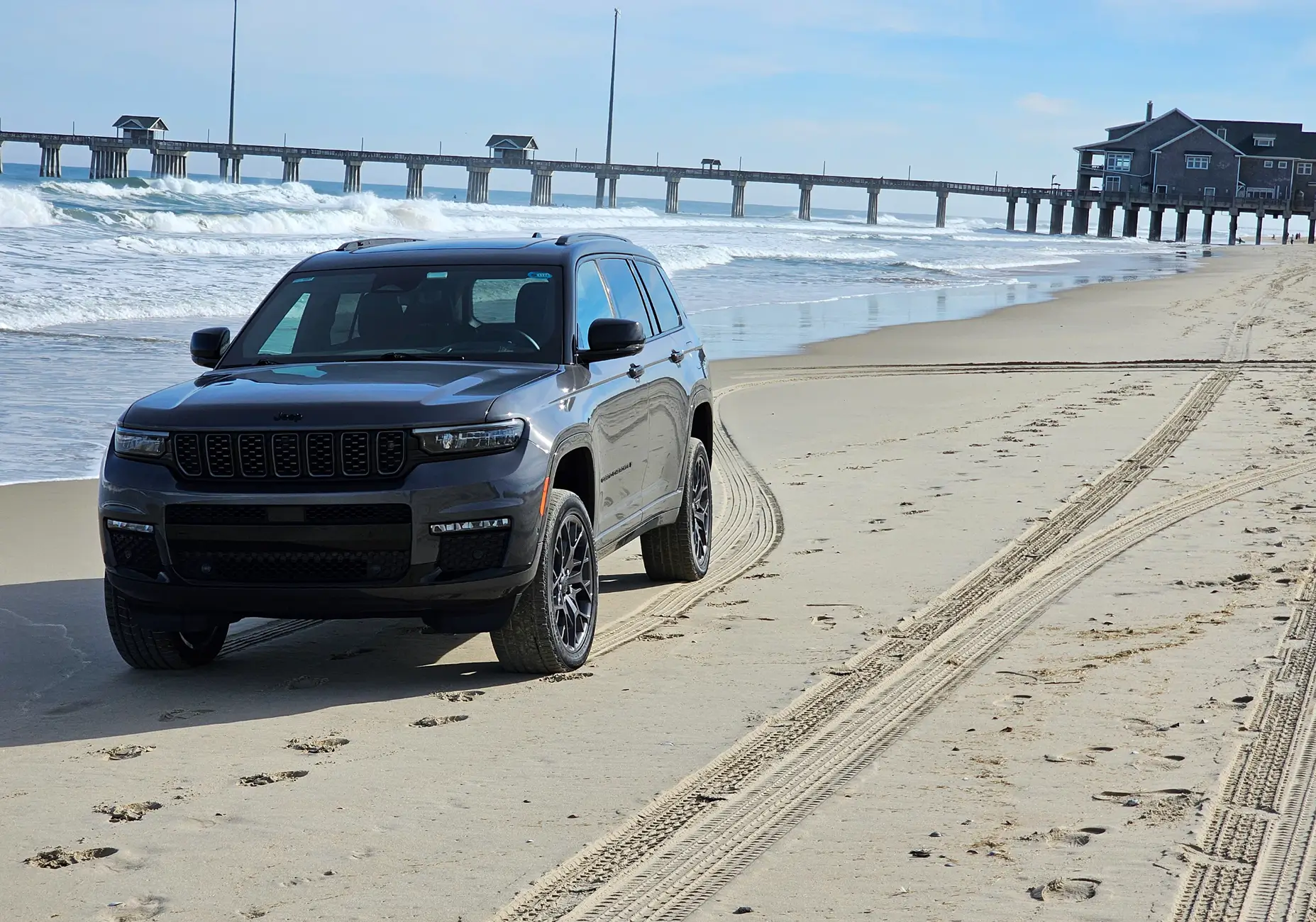 Rivian R1T R1S New Rival: 2026 Jeep Recon EV revealed. $65,000, 250 miles range, 0-60 3.6s 1763950725928-02