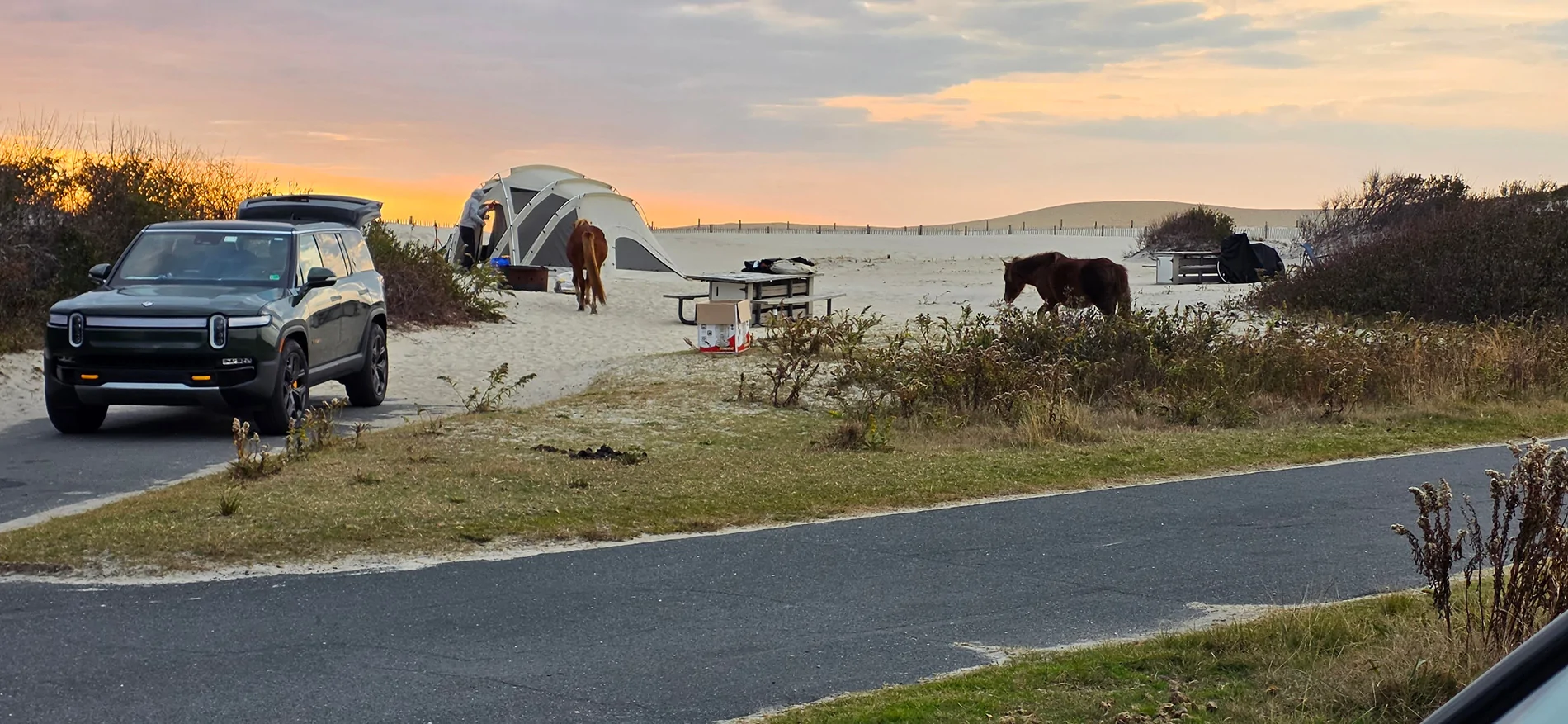 Rivian R1T R1S My First time Camping(ever) in my Rivian with the Mid-Atlantic Club on Assateage Island 20251115_070740