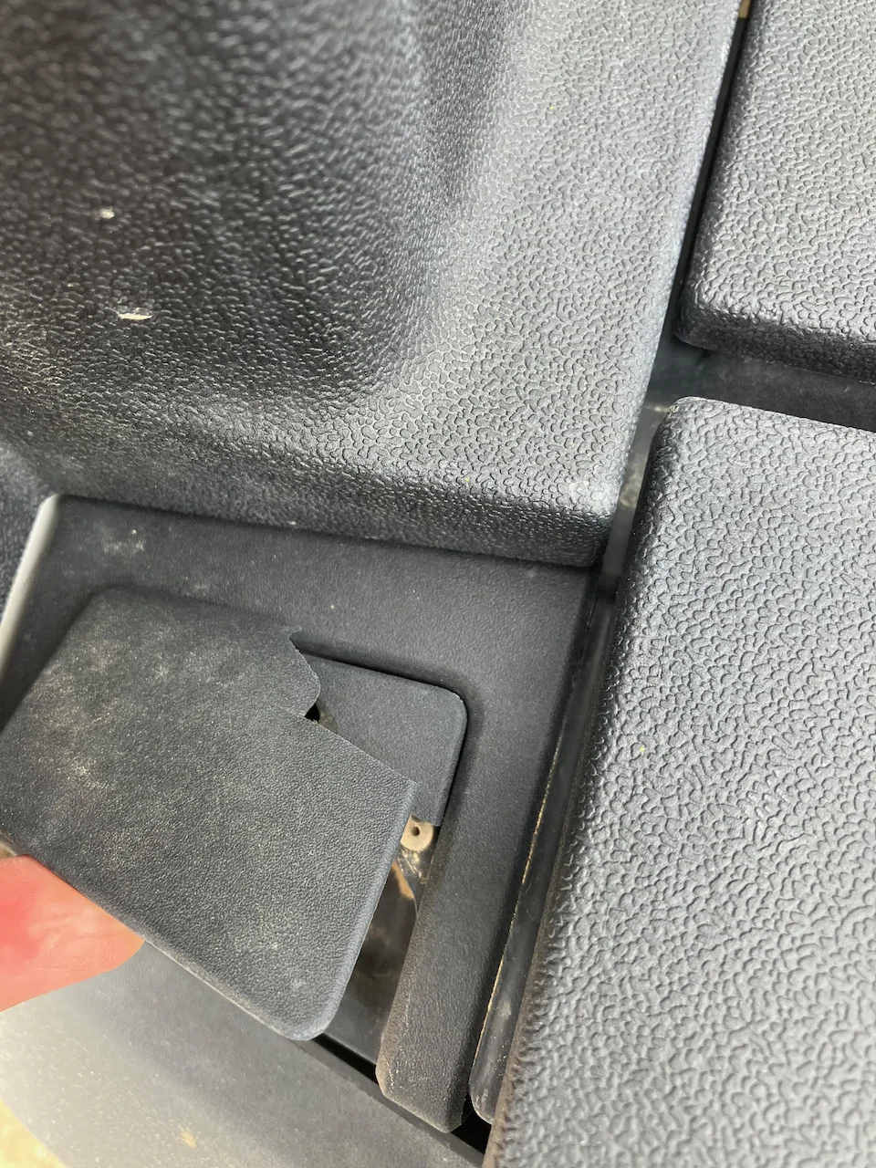 Rivian R1T R1S Spare tire latch handle snaps . . . will I? handle - 1