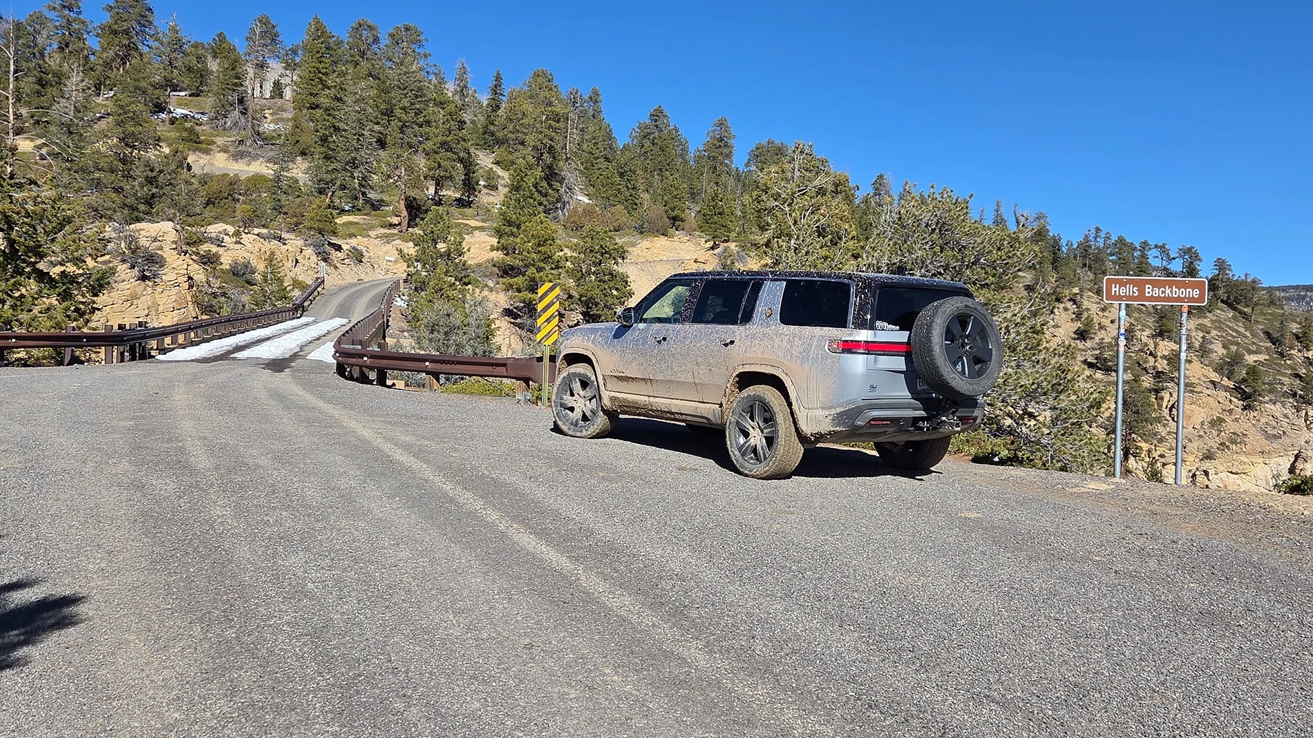 Rivian R1T R1S Thanksgiving trip around Capitol Reef 20251128_113246
