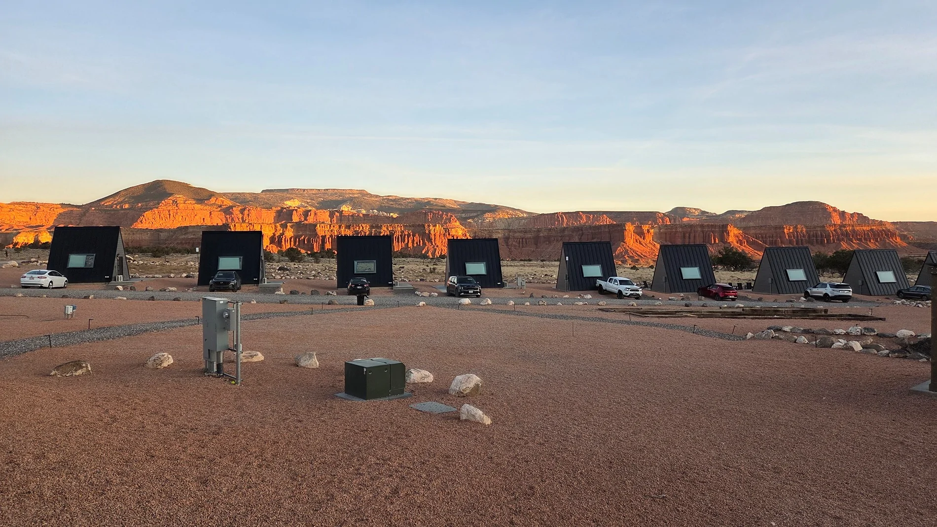 Rivian R1T R1S Thanksgiving trip around Capitol Reef 20251129_072947