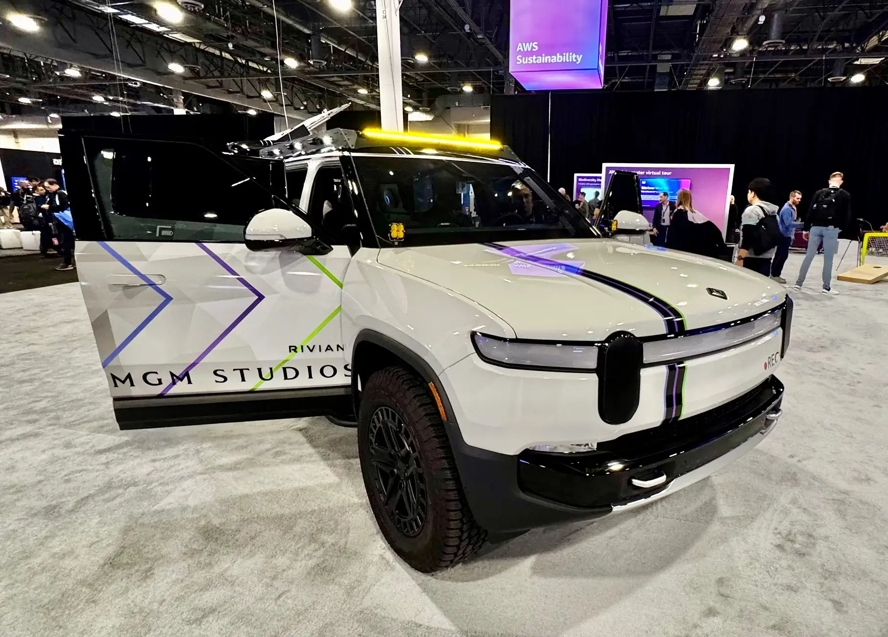 Rivian R1T R1S Modified R1S upfit build (MGM remote film rig) at Amazon AWS re:invent 1764791746032-ks