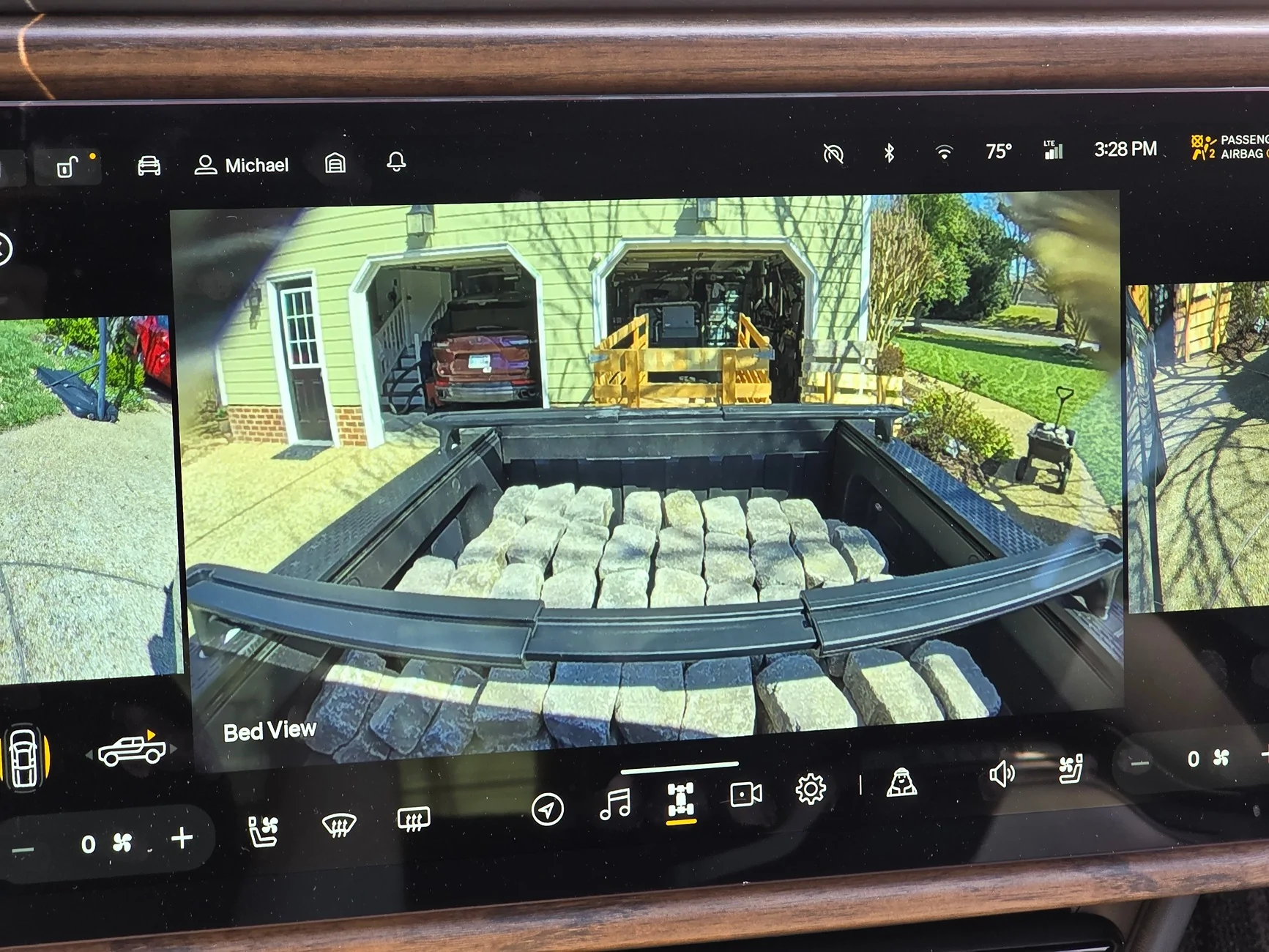 Rivian R1T R1S Need a bed mat that's rugged, thick and heavy 1000000295