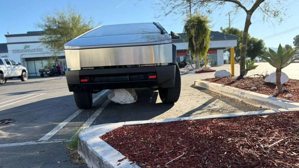Rivian R1T R1S Cybertruck Laugh of the Day [⚠️ WARNING: NO POLITICS; MEMBERS BANNED] 1765551622762-f0