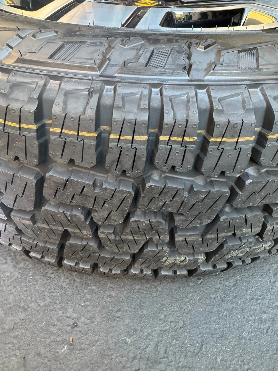 Rivian R1T R1S OEM 20" All-Terrain Bright IMG_3240