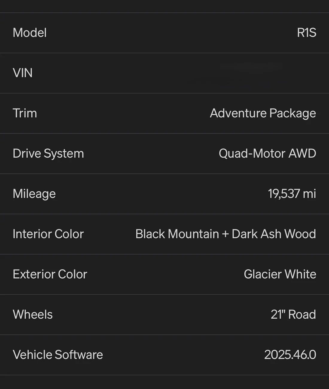 Rivian R1T R1S FS: 2023 R1S 1766614327957-3q