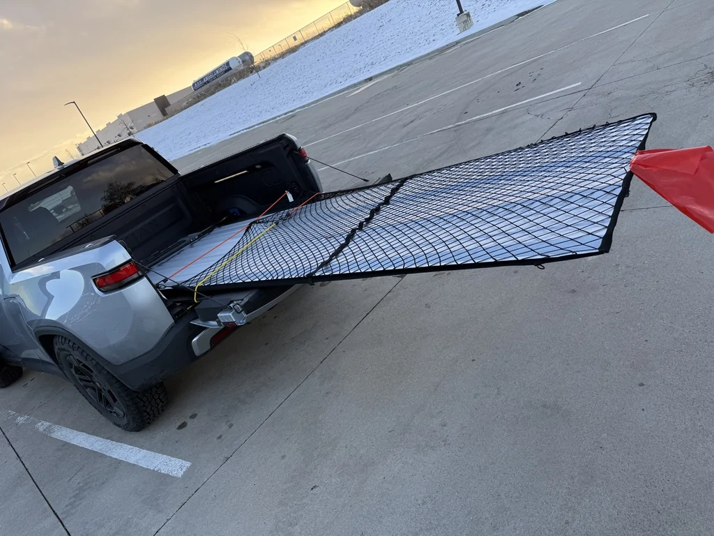 Rivian R1T R1S Got the R1T Cargo Net B6D283A8-BBFD-4809-86D1-08979E496FC9_1_105_c