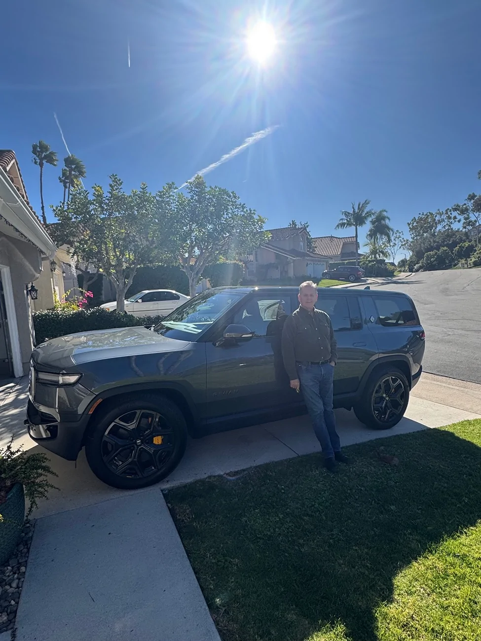 Rivian R1T R1S R1S - Owner Feedback Please - Do you recommend buying the R1S? IMG_2091