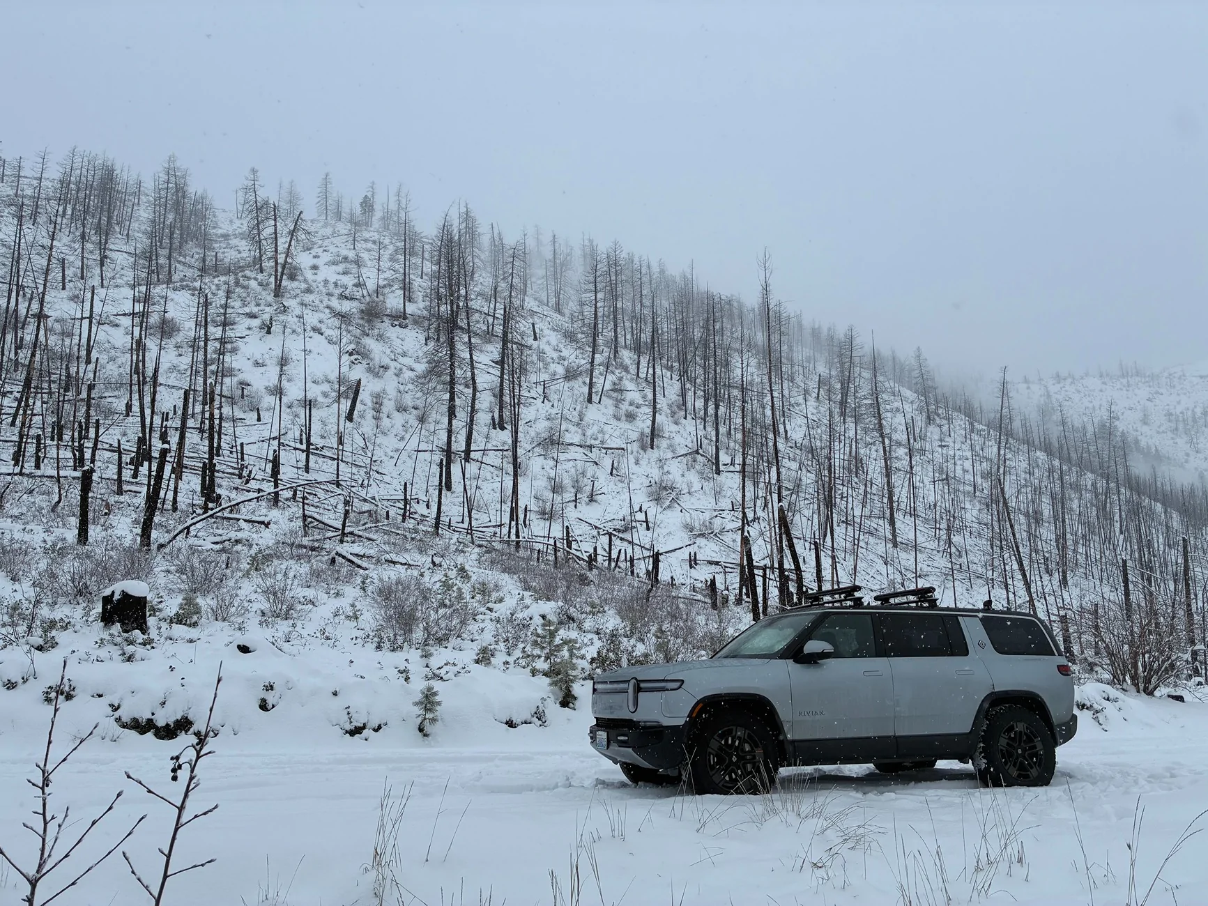 Rivian R1T R1S One year and 15k miles in, the R1S Max Pack Dual Motor as an Off-Roading Vehicle for a Family of Four Insnowwith20inchKO3s