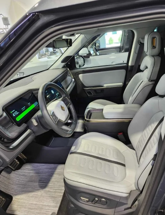 Rivian R1T R1S WTB - R1T under 30k miles (prefer launch edition) 11632b6fe3dcdff6ad0a48c5cc5f9e2