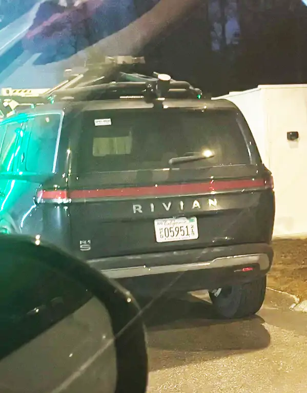 Rivian R1T R1S R2 plant bodyshop is incredible! - RJ video 147733-6224433accad563bd50bde54cd6afa63