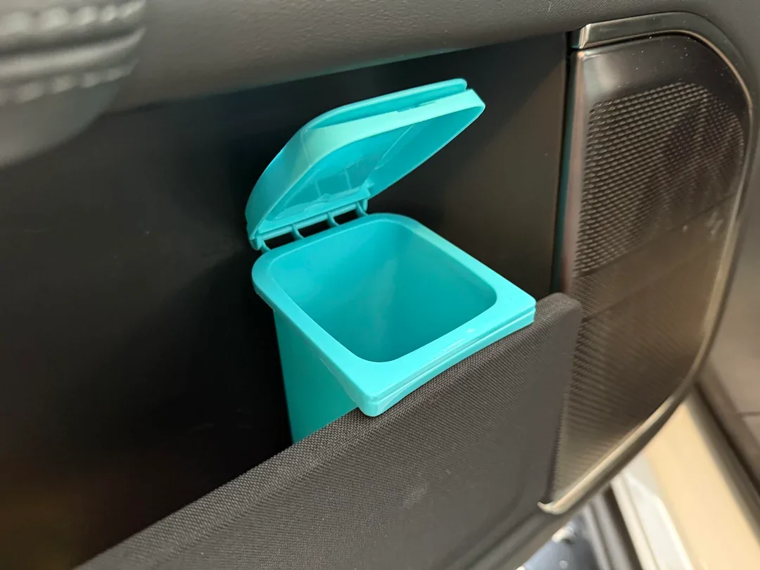 Rivian R1T R1S Trash can solutions? 1768236192570-6f