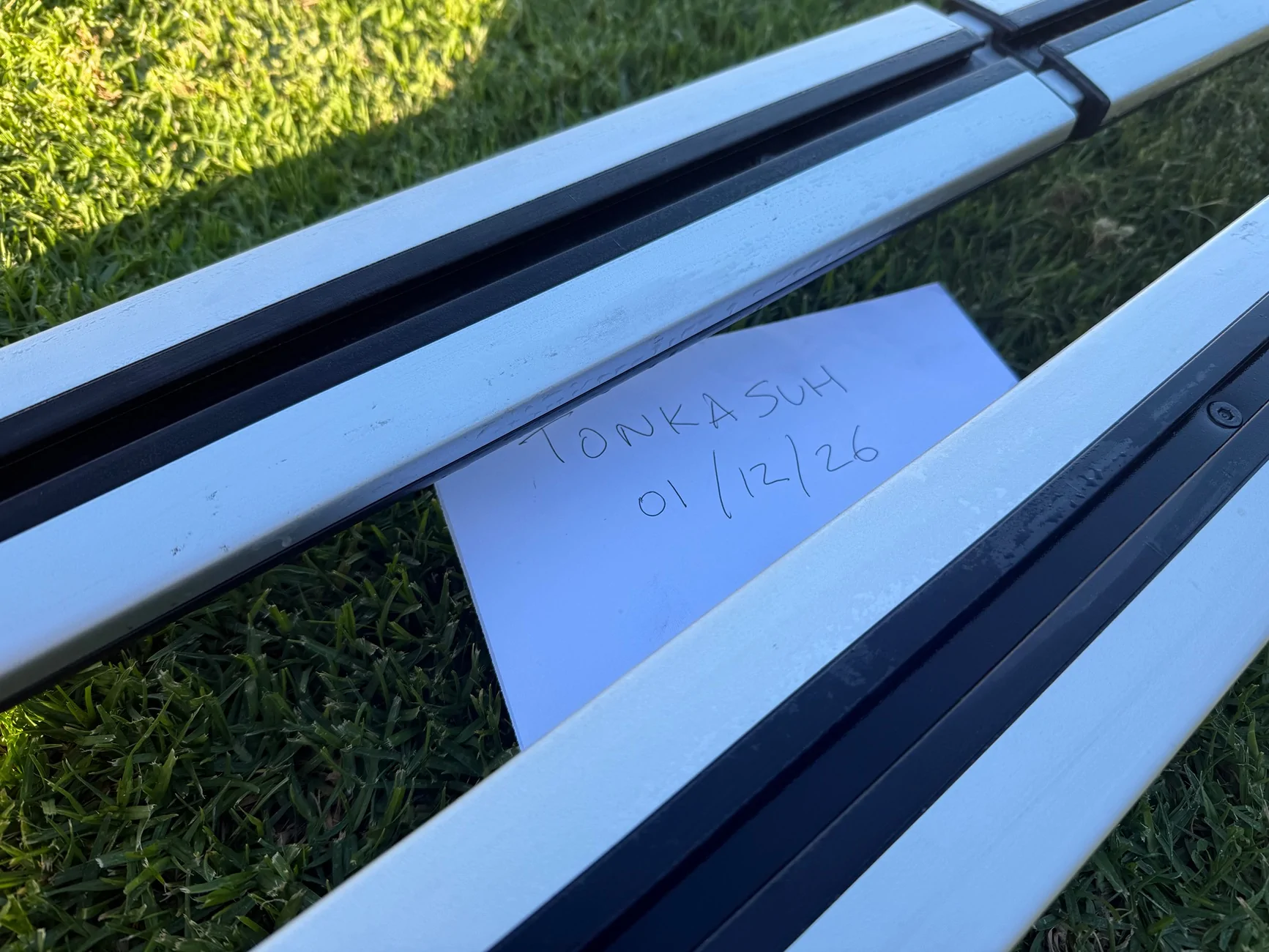 Rivian R1T R1S Silver OEM cross bars $350 IMG_0133
