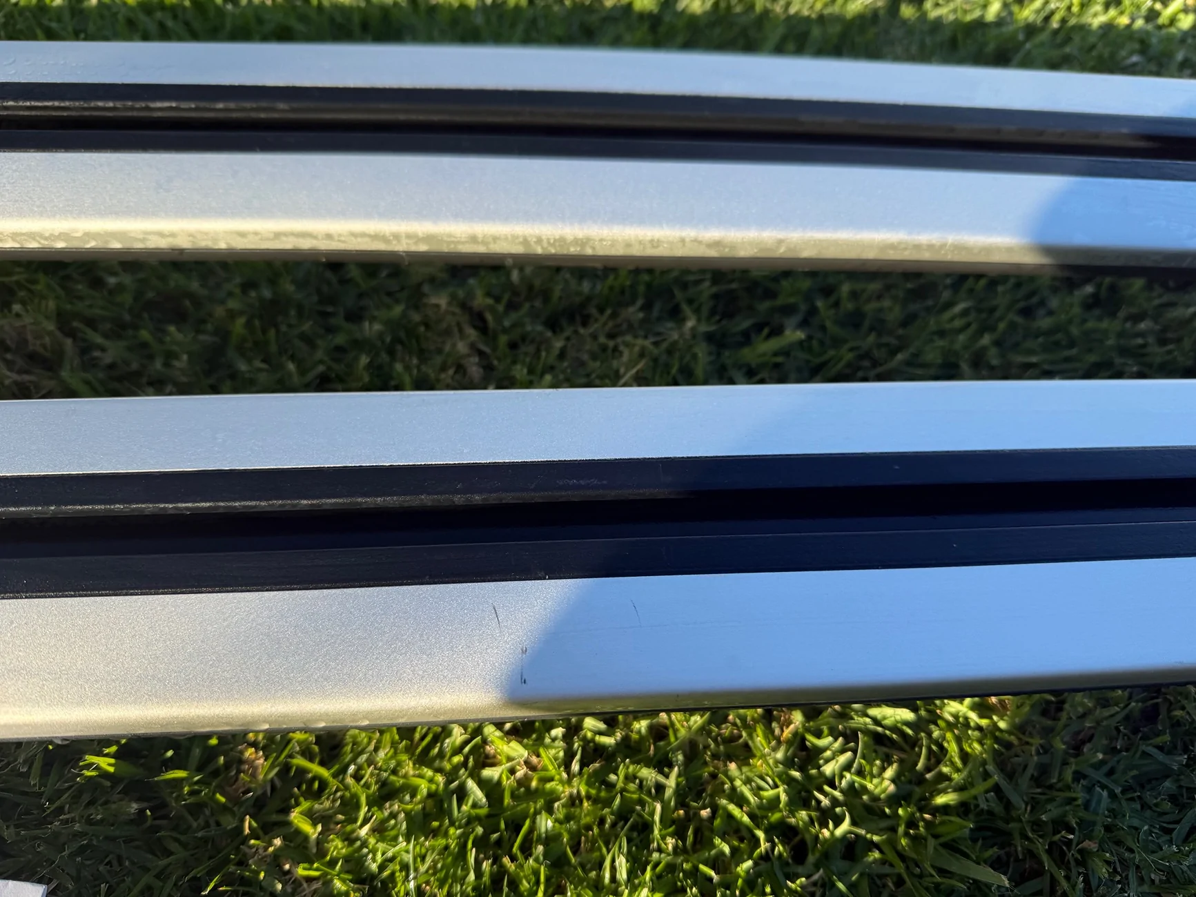 Rivian R1T R1S Silver OEM cross bars $350 IMG_0132