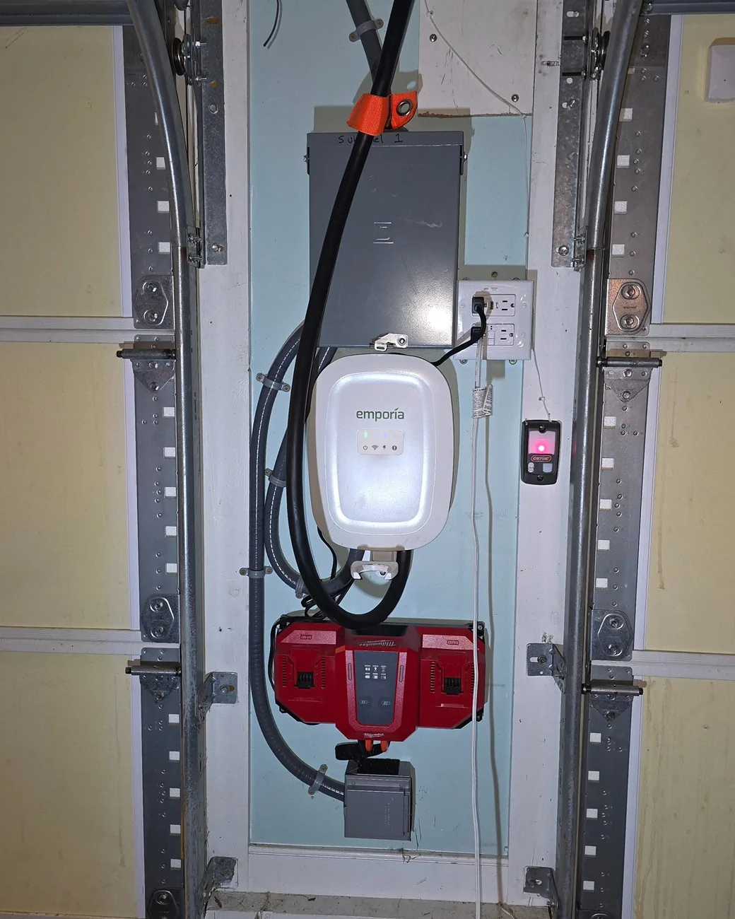 Rivian R1T R1S Home charging plan 1000003068