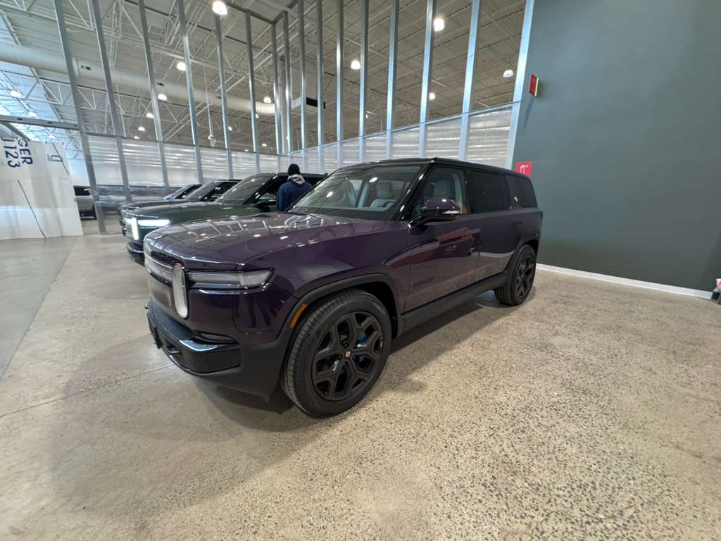 Rivian R1T R1S Anyone who ordered receive their Borealis R1T or R1S yet? - - - WhatsApp Image 2026-01-13 at 09.31.10 (1)