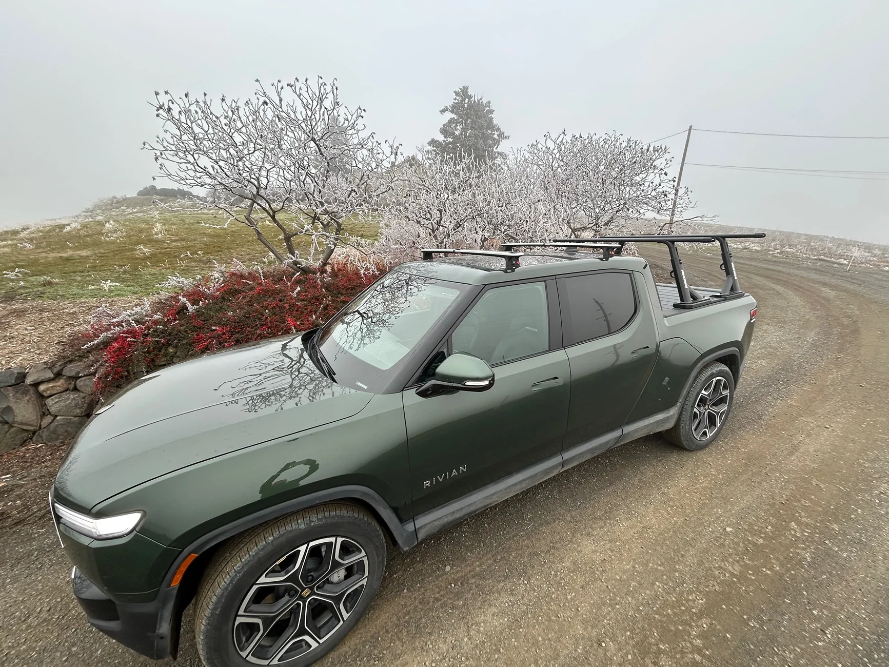 Rivian R1T R1S Kayak Transport IMG_1561