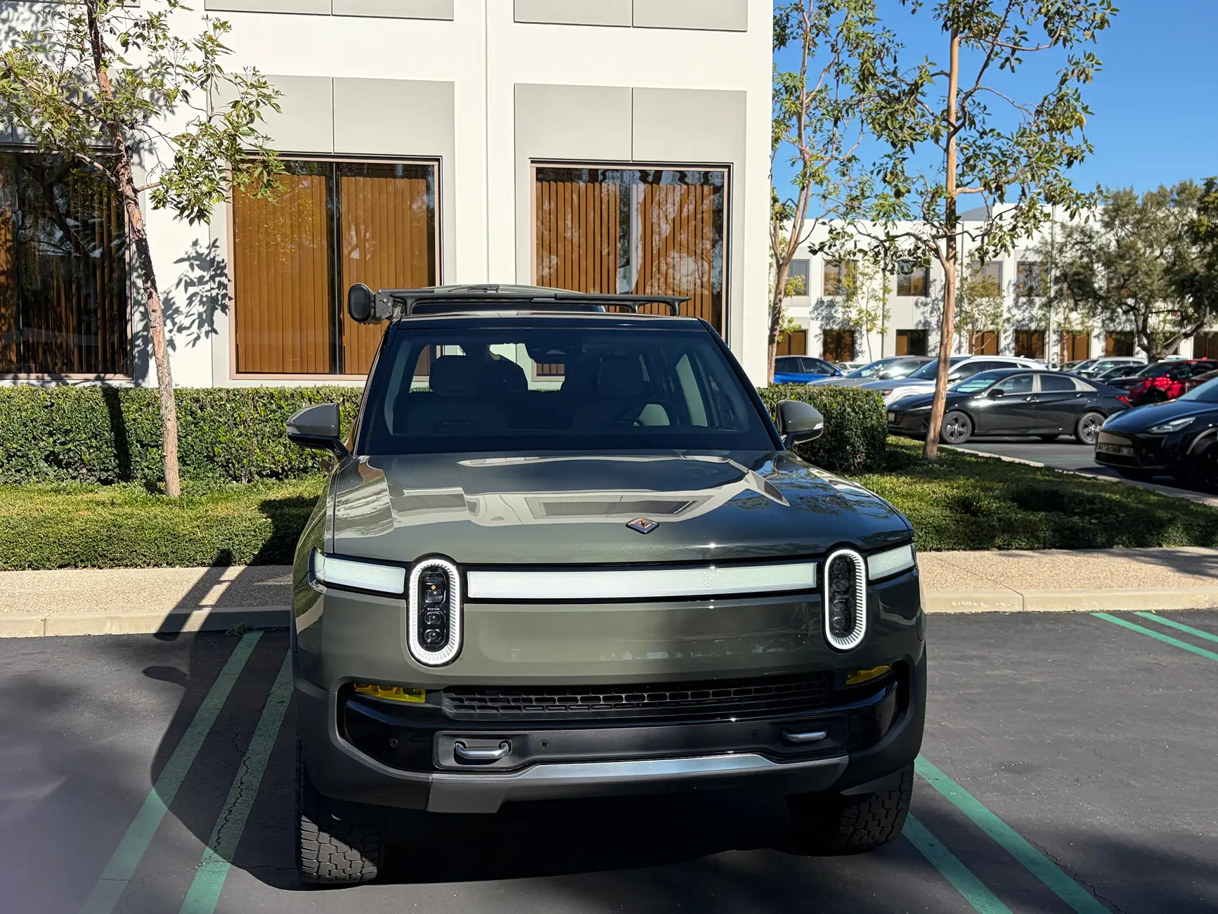 Rivian Rivian x Kammok + Side Mount Kit Solution. {filename}