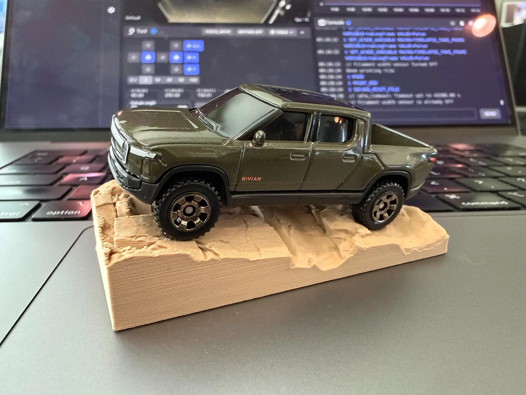 Rivian R1T R1S Rivian Die-Cast Model Rock Stand - DIY - 3D Print IMG_4137
