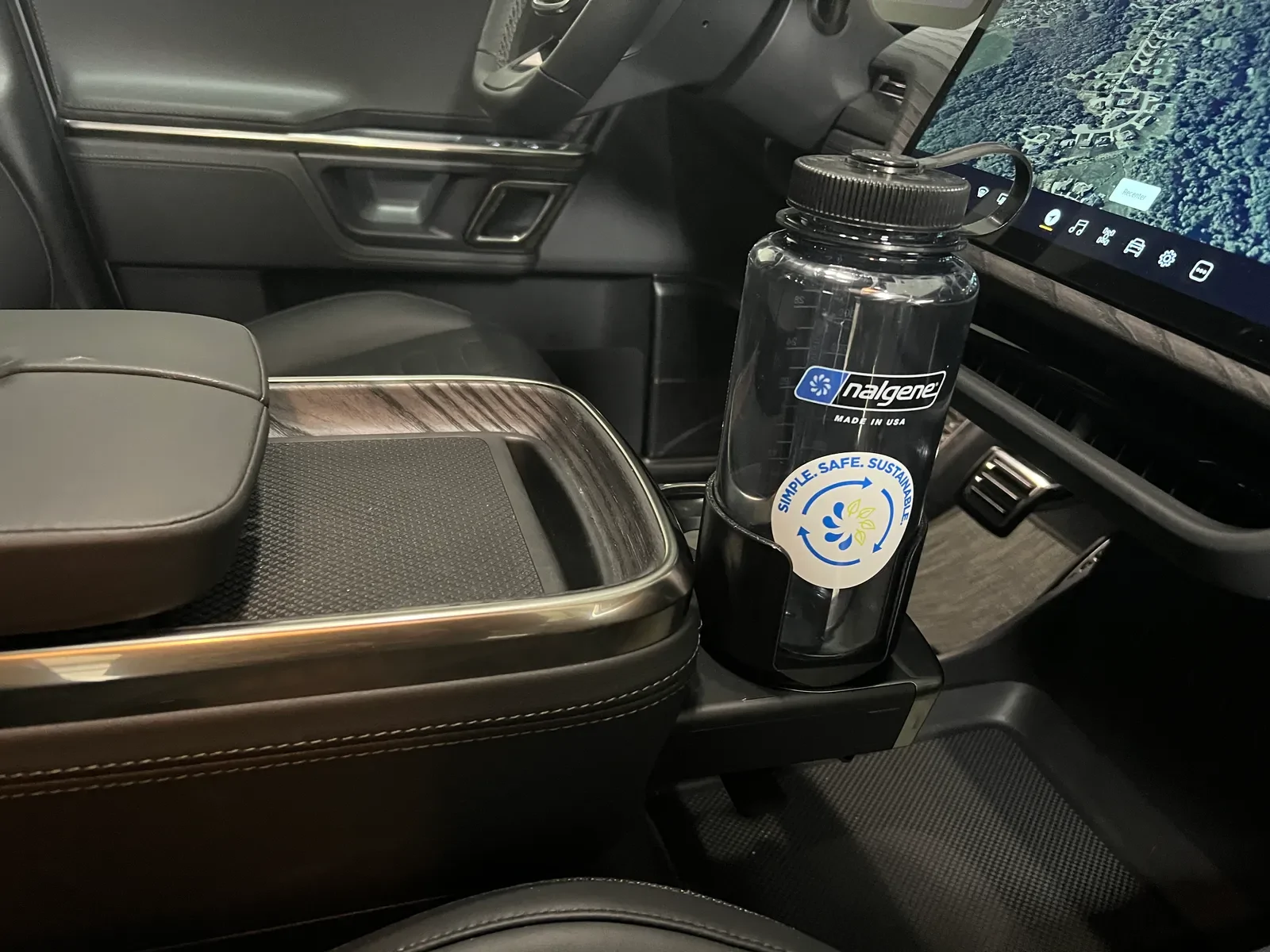 Rivian R1T R1S Recommendations for coffee mug holder. 1769283647285-v2
