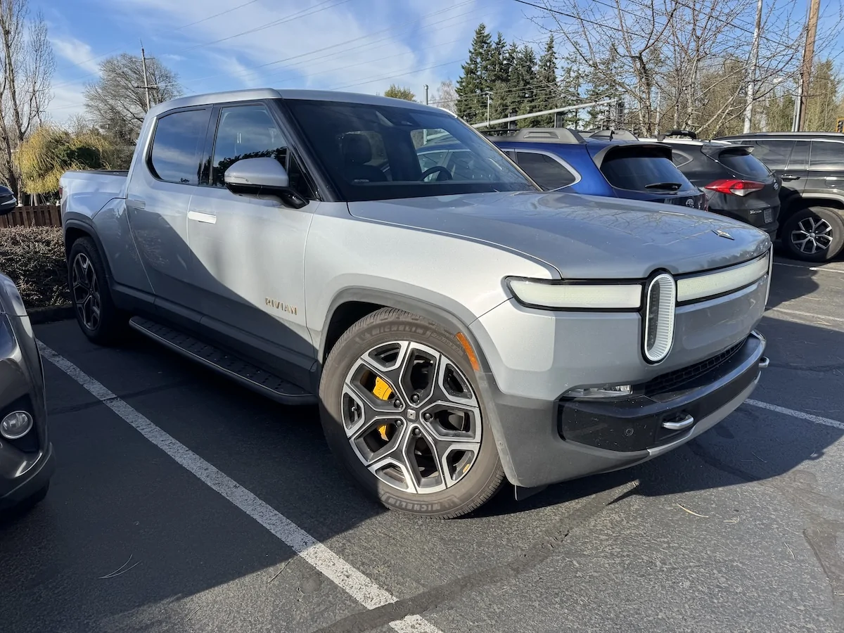 Rivian R1T R1S What did you do TO / WITH your Rivian today? 🧰 at red cross