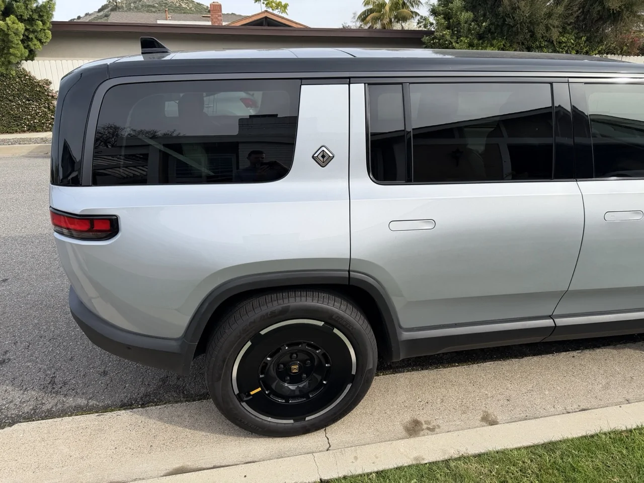 Rivian R1T R1S SOLD IMG_1419 Larg