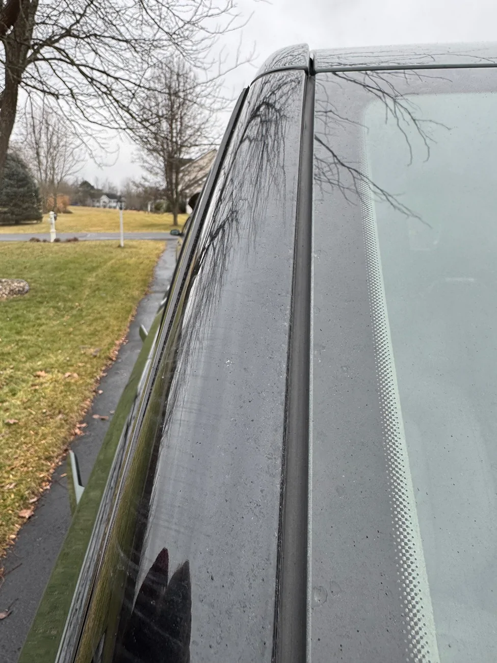 Rivian R1T R1S Wind noise caused by door misalignment? IMG_6649
