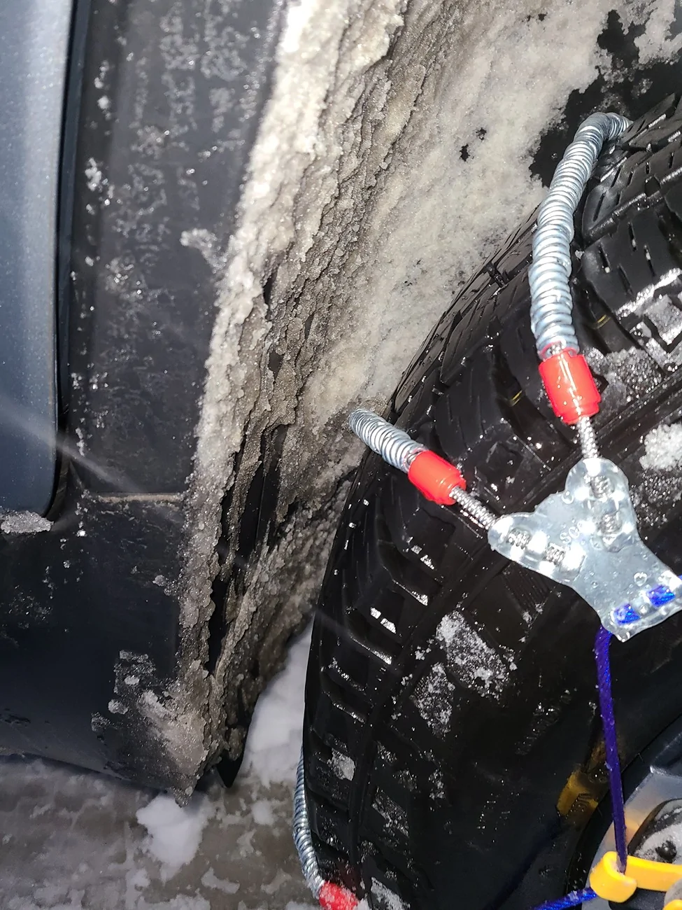 Rivian R1T R1S Snow tire chain recommendations? 20240117_073702