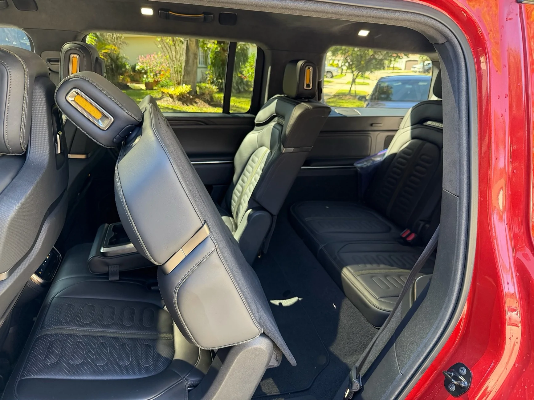 Rivian R1T R1S 2023 Red R1S Quad Adventure 58k IMG_0610