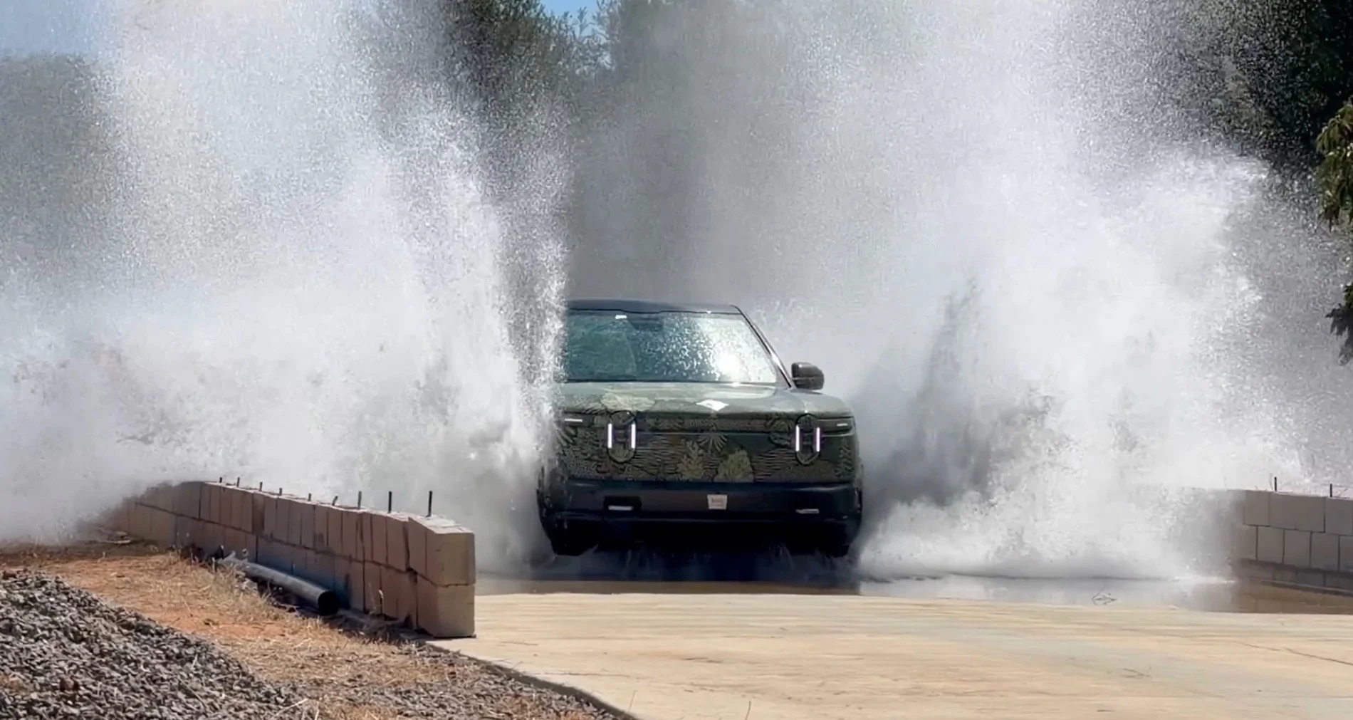 Rivian R1T R1S R2 is officially entering final validation IMG_3306