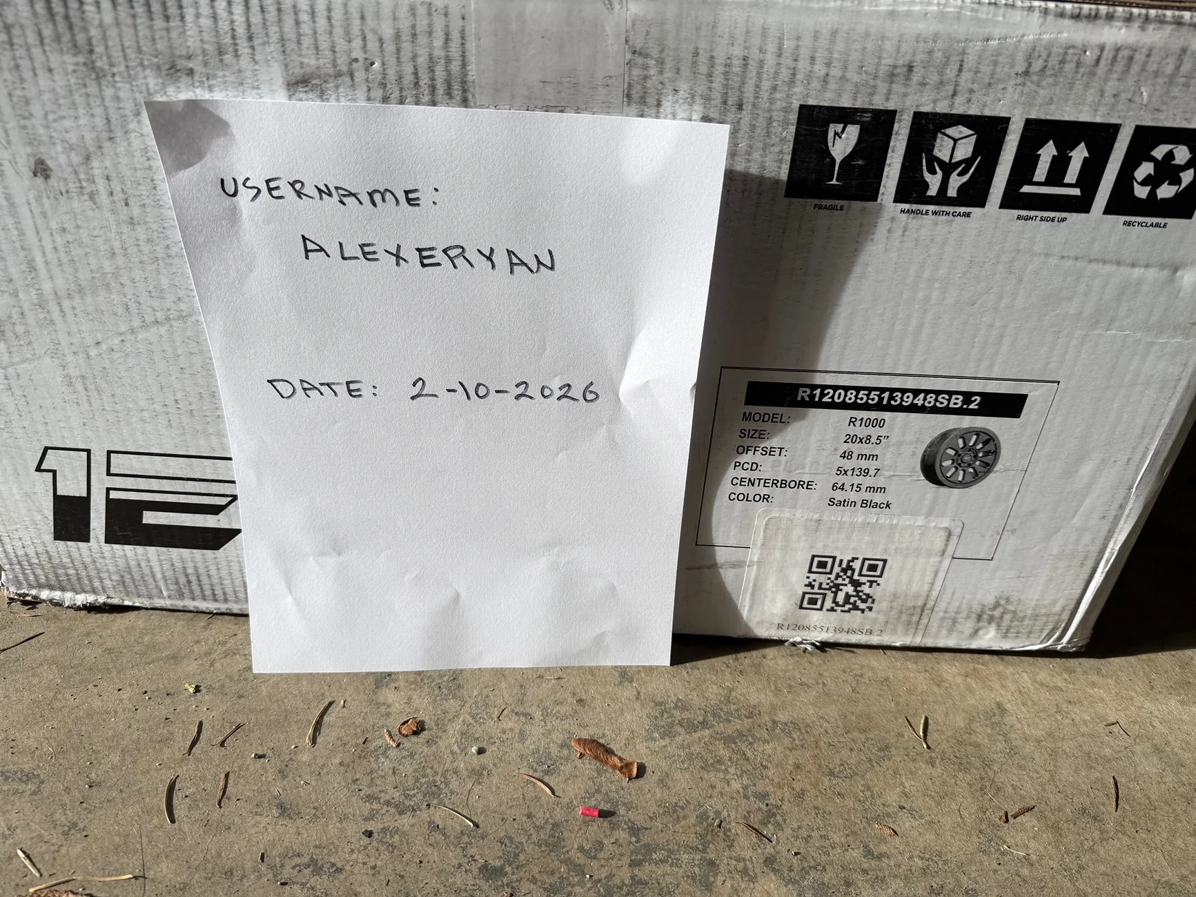 Rivian R1T R1S EV Sportline Wheels - set of five - new in box IMG_3460